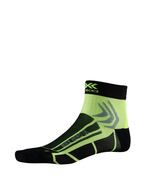 Skarpety rowerowe X-Socks Hero UL 4.0 czarne. Czarne skarpety X-Socks, bez wzorów, z materiału. Za 50.00 zł.