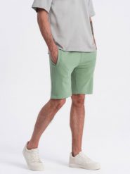 Męskie spodenki dzianinowe ze ściągaczem i kieszeniami - zielone V3 OM-SRBS-0139 - XXL. Zielone krótkie spodenki sportowe Ombre Clothing, l, bez wzorów, z bawełny. Za 83.99 zł.