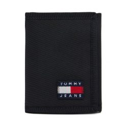 Mały Portfel Męski Tommy Jeans. Czarne portfele Tommy Jeans, bez wzorów, z jeansu. Za 109.99 zł.