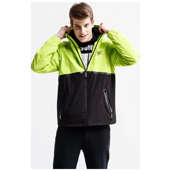 Umbro Kurtka Setar , zielony, rozmiar M. Zielone kurtki Umbro, m, bez wzorów, z bawełny, bez kaptura. W wyprzedaży za 99.99 zł.