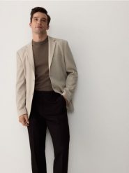Marynarka slim fit - beżowy. Brązowe garnitury Reserved, l, bez wzorów, z dzianiny. Za 249.99 zł.