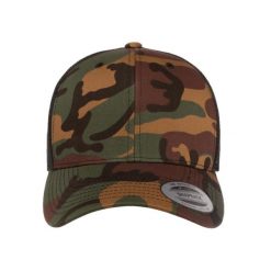 Czapka Camo Trucker Cap. Brązowe czapki z daszkiem FLEXFIT, bez wzorów, z bawełny. Za 71.99 zł.