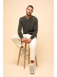 Just Cashmere Kaszmirowy sweter "Nathan" w kolorze khaki rozmiar: L. Brązowe swetry nierozpinane Just Cashmere, l, bez wzorów, z kaszmiru, bez kołnierzyka, bez ramiączek. Za 608.99 zł.