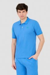 LA MARTINA Niebieskie polo z małym zielonym logo. Niebieskie koszulki polo La Martina, m, bez wzorów, bez kołnierzyka, bez ramiączek. W wyprzedaży za 399.99 zł.