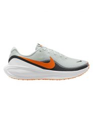 Nike Buty "REVOLUTION 8" w kolorze kremowo-pomarańczowym do biegania rozmiar: 45. Brązowe buty do biegania Nike, bez wzorów, bez zapięcia, do biegania. Za 240.52 zł.