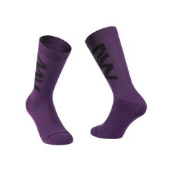Skarpety rowerowe NORTHWAVE Extreme Air Sock. Zielone skarpety Northwave, bez wzorów. Za 65.00 zł.