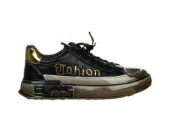 Półbuty John Doubare KB9697 Black 104218, Czarny, Skóra naturalna - 43. Czarne eleganckie półbuty John Doubare, bez wzorów, z gumy, bez obcasa, bez zapięcia. W wyprzedaży za 599.99 zł.