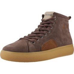 Buty SUN68 LUIS MIDI SUEDE Brązowy. Brązowe buty turystyczne SUN68, bez wzorów, ze skóry, bez zapięcia, trekkingowe. Za 530.99 zł.
