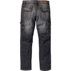 Dżinsy bojówki Regular Fit Straight bonprix czarny. Jeansy bonprix. Za 59.99 zł.
