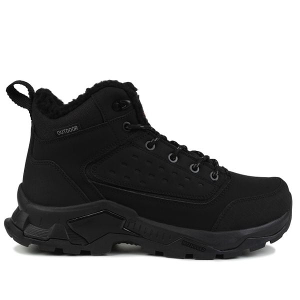 Buty męskie trekkingowe DK VIRAL. Czarne buty sportowe casual DK, bez wzorów, bez zapięcia. W wyprzedaży za 189.00 zł.