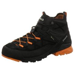 Buty trekkingowe męskie Aku Rock Dfs Mid Gtx. Czarne buty turystyczne Aku, bez wzorów, z gore-texu, za kostkę, bez zapięcia, trekkingowe, gore-tex. Za 829.60 zł.