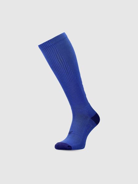 4F Podkolanówki do biegania uniseks - niebieskie 39-42. Niebieskie skarpety 4F, bez wzorów, z syntetyku. W wyprzedaży za 39.99 zł.