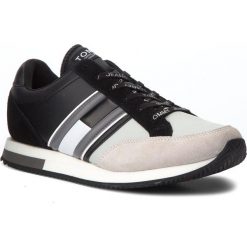 Sneakersy TOMMY JEANS - Casual Retro Sneaker EM0EM00112 Black/Ice 902. Buty sportowe casual marki Tommy Jeans. W wyprzedaży za 259.00 zł.