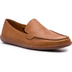 Mokasyny CLARKS - Saltash Free 261414137 Tan Leather. Mokasyny marki Clarks. W wyprzedaży za 269.00 zł.