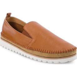 Półbuty SERGIO BARDI - Brosso SS127334618ET 104. Eleganckie półbuty marki Sergio Bardi. W wyprzedaży za 189.00 zł.