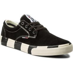 Tenisówki TOMMY JEANS - Suede Sneaker EM0EM00009 Black 990. Trampki marki Tommy Jeans. W wyprzedaży za 269.00 zł.