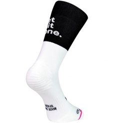 Skarpetki Sporcks Get shit Done. Białe skarpety SPORCKS, bez wzorów, z tkaniny. Za 136.50 zł.