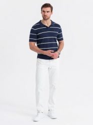Męska koszulka polo w poziome paski z wiskozą – granatowo-biała V1 OM-POSS-0145 - XXL. Białe koszulki polo sportowe Ombre Clothing, l, bez wzorów, z dzianiny, bez kołnierzyka, bez ramiączek. Za 119.99 zł.