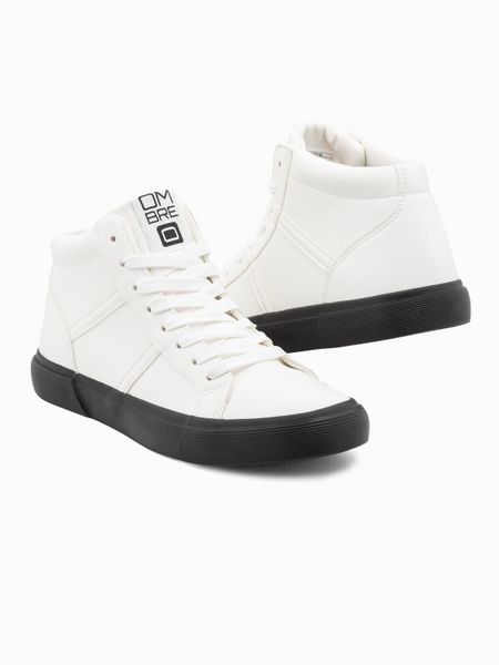 Buty męskie sneakersy za kostkę z kontrastową podeszwą - białe V1 - Rozmiar: 40. Białe buty sportowe casual Ombre Clothing, na jesień, bez wzorów, z materiału, za kostkę, bez zapięcia. W wyprzedaży za 69.99 zł.
