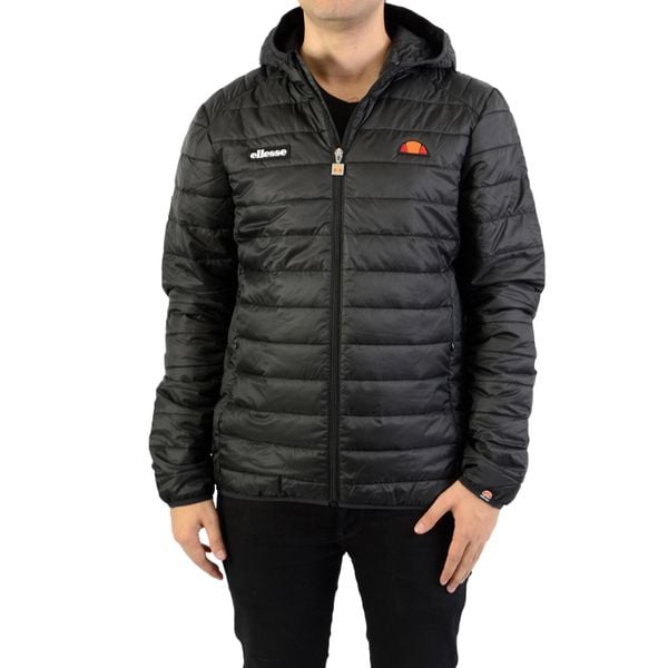 Kurtka uniwersalna męska Ellesse Lombardy. Czarne kurtki Ellesse, l, bez wzorów, z materiału, z kapturem. Za 547.00 zł.
