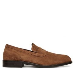 Półbuty BOSS. Brązowe eleganckie półbuty Boss, bez wzorów, bez obcasa, bez zapięcia. Za 709.99 zł.
