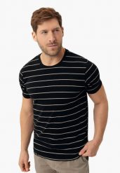 T-shirt w paski TM-ALLY. Czarne t-shirty Volcano, l, z aplikacjami, z bawełny, bez kołnierzyka, bez ramiączek. Za 79.99 zł.