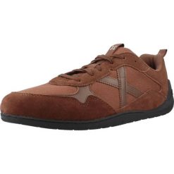 Buty MUNICH SPORT 8829007M FLEXING Brązowy. Brązowe buty turystyczne munich, bez wzorów, z tkaniny, bez zapięcia, na fitness i siłownię. Za 340.99 zł.