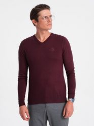 Sweter męski elegancki BASIC V-neck z wiskozą – bordowy V13 OM-SWBS-0107 - XXL. Czerwone swetry nierozpinane Ombre Clothing, l, bez wzorów, z wiskozy, bez kołnierzyka, bez ramiączek. W wyprzedaży za 89.99 zł.