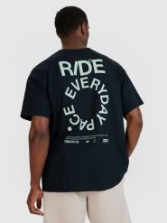 4F T-shirt oversize z nadrukiem męski - czarny XXL. Czarne t-shirty 4F, m, bez wzorów, z bawełny, bez kołnierzyka, bez ramiączek. Za 69.99 zł.
