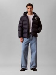 Calvin Klein Jeans kurtka pikowana Mężczyźni Sztuczne włókno niebieski, S. Niebieskie kurtki Calvin Klein Jeans, m, bez wzorów, z jeansu, bez kaptura. Za 849.95 zł.