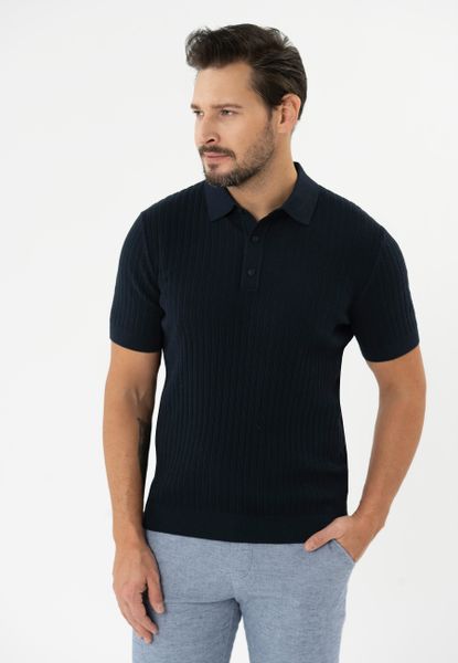 Dzianinowa T-shirt polo O-DRUMI. Koszulki polo sportowe Volcano, na lato, m, bez wzorów, z bawełny, bez kołnierzyka, bez ramiączek. Za 129.99 zł.