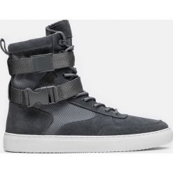 Szare sneakersy męskie. Buty sportowe casual marki Kazar. Za 549.00 zł.