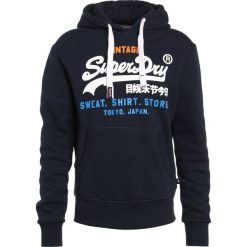 Superdry STORE TRI HOOD Bluza z kapturem blue black grit. Bluzy z kapturem marki Superdry, l, z bawełny, z kapturem. W wyprzedaży za 206.10 zł.