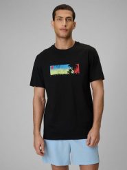 4F T-shirt regular z nadrukiem męski - czarny S. Czarne t-shirty 4F, m, bez wzorów, z bawełny, bez kołnierzyka, bez ramiączek. Za 59.99 zł.