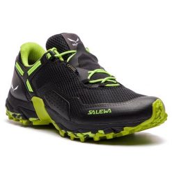 Trekkingi Salewa. Czarne buty trekkingowe Salewa, bez wzorów, z gore-texu, bez zapięcia. Za 709.99 zł.