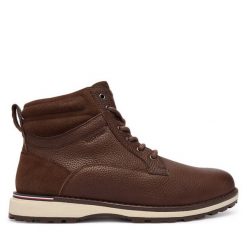 Trzewiki Tommy Hilfiger. Brązowe botki sznurowane Tommy Hilfiger, bez wzorów, bez obcasa, bez zapięcia. Za 489.99 zł.