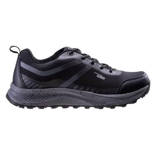 Buty trekkingowe męskie Hi-Tec Celany WP. Czarne trekkingi Hi-tec, bez wzorów, z gumy, bez zapięcia. Za 342.00 zł.