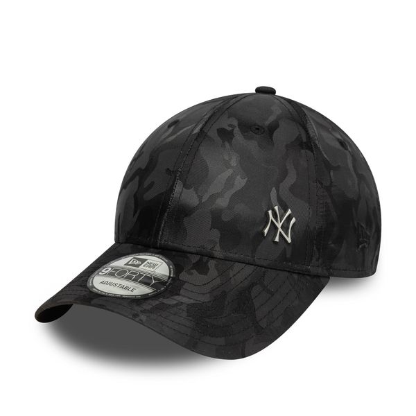 Czapka New Era Camo Flawless Pin 9Forty Neyyan Dorośli. Zielone czapki z daszkiem New Era, bez wzorów, z materiału. Za 189.99 zł.
