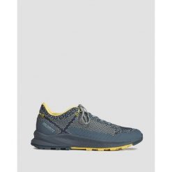 Buty turystyczne męskie Dolomite Carezza. Brązowe buty trekkingowe Dolomite, bez wzorów, bez zapięcia, trekkingowe. W wyprzedaży za 300.00 zł.