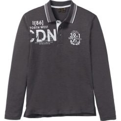 Shirt polo z długim rękawem i plisą guzikową bonprix szary z nadrukiem. Bluzki z długim rękawem marki bonprix. Za 37.99 zł.
