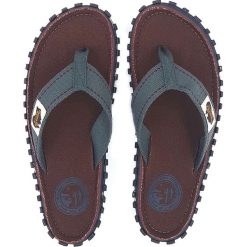 Gumbies - Japonki Islander Manly. Japonki marki Gumbies. W wyprzedaży za 69.90 zł.