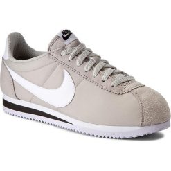 Buty NIKE - Classic Cortez Nylon 807472 006 Pale Grey/White/Black. Buty sportowe casual marki Nike. W wyprzedaży za 319.00 zł.