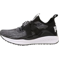 Puma IGNITE EVOKNIT LO 2 Obuwie do biegania treningowe puma black/puma white/quiet shade. Buty do biegania marki Puma. W wyprzedaży za 384.30 zł.
