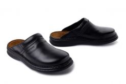 JOSEF SEIBEL 10663 MAX 37 600 schwarz, klapki męskie. Klapki Josef Seibel, ze skóry. Za 254.92 zł.