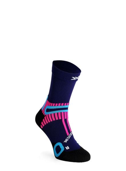 Skarpety turystyczne X-Socks Hike Perform Crew. Niebieskie skarpety X-Socks, bez wzorów, z dzianiny. Za 120.99 zł.