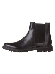 Clarks Skórzane sztyblety "Berwick" w kolorze czarnym rozmiar: 46. Czarne sztyblety Clarks, bez wzorów, bez obcasa, bez zapięcia. Za 249.95 zł.