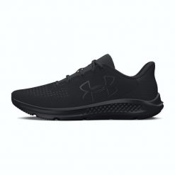 Buty do biegania męskie Under Armour Charged Pursuit 3. Czarne buty do biegania Under Armour, bez wzorów, z gumy, bez zapięcia, do biegania. Za 337.00 zł.