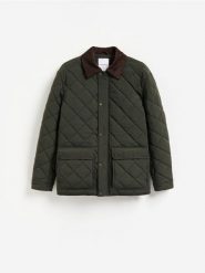 Pikowana kurtka z kołnierzem - jasny zielony. Zielone kurtki Reserved, l, bez wzorów, z tkaniny, bez kaptura. Za 279.99 zł.
