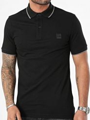 Hugo Boss Koszulka polo w kolorze czarnym rozmiar: 3XL. Czarne koszulki polo HUGO BOSS, xl, bez wzorów, z bawełny, bez kołnierzyka, bez ramiączek. Za 180.91 zł.