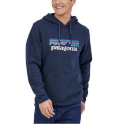 Bluza Patagonia P-6 Logo Uprisal. Niebieskie bluzy z kapturem Patagonia, s, bez wzorów, z kapturem. Za 359.99 zł.